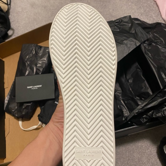 Saint Laurent sneakers size 38 - Picture 2 of 9